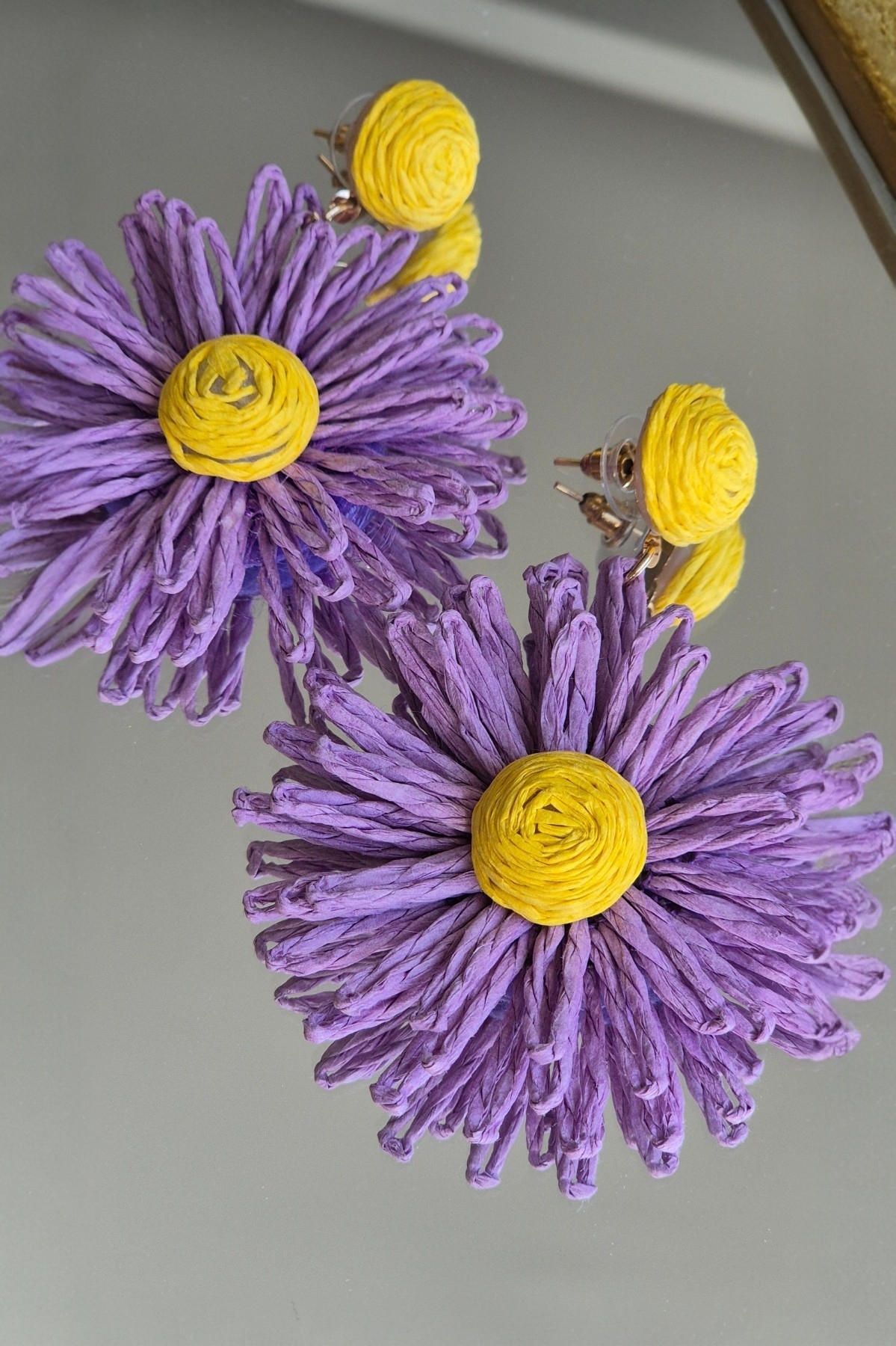 Fleur Mor Çiçek Küpe