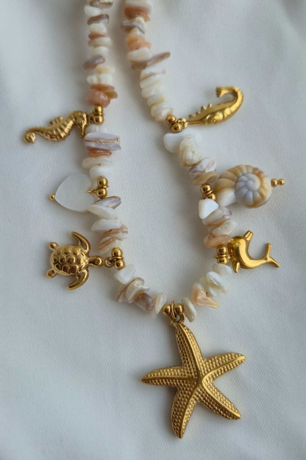 Deniz Kabuğu Charmlı Kolye