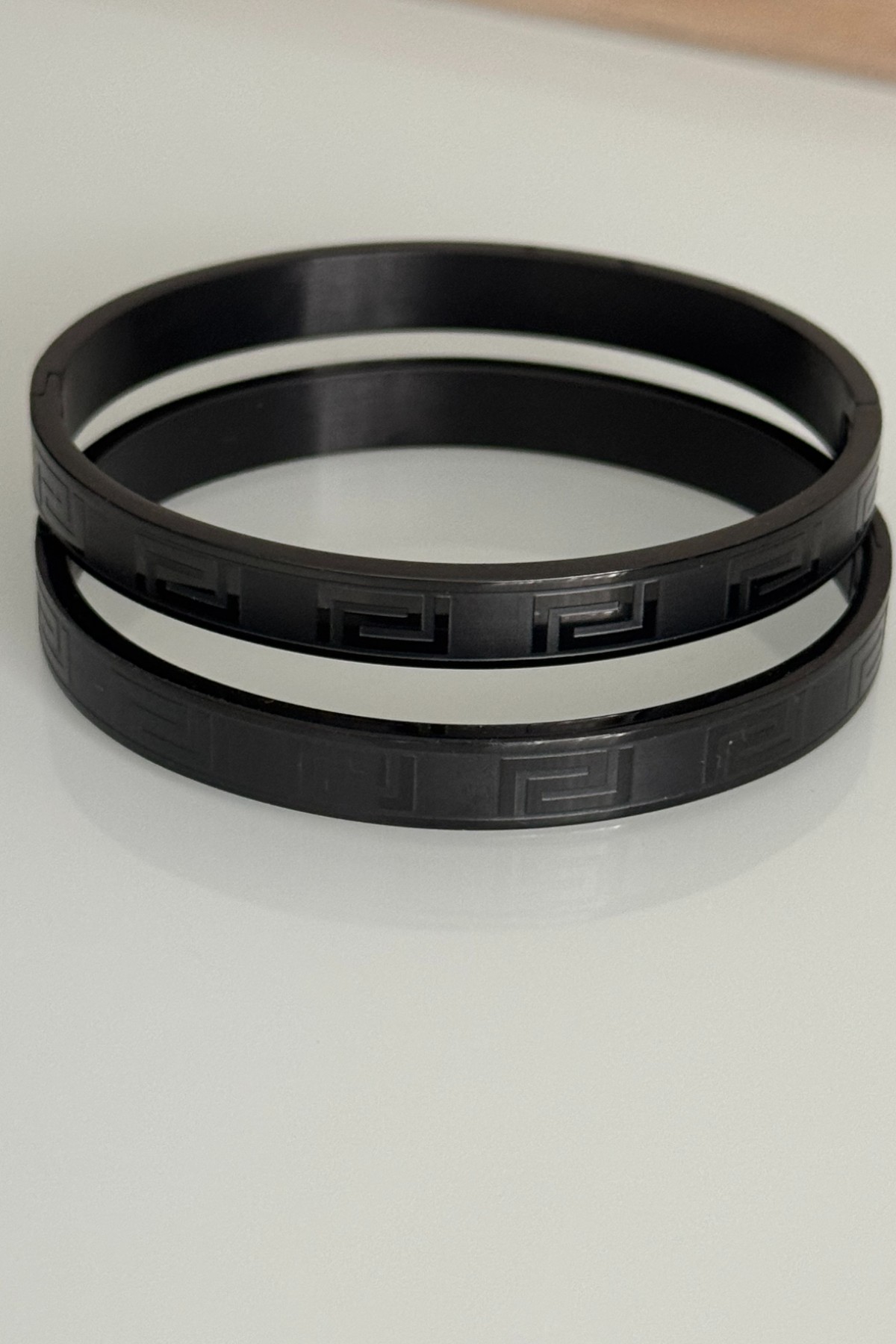 Vers Siyah Erkek Kelepçe