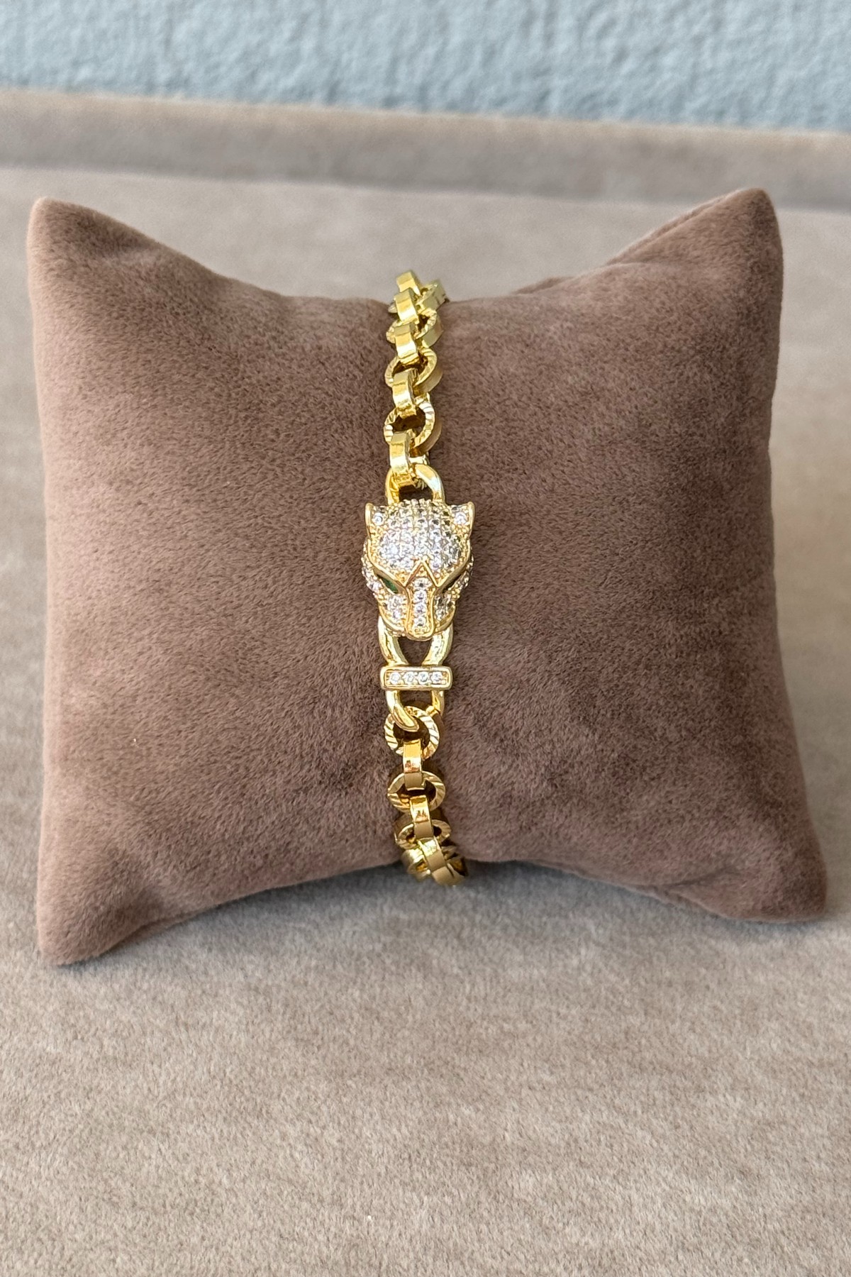 Gold Taşlı Tiger Bileklik