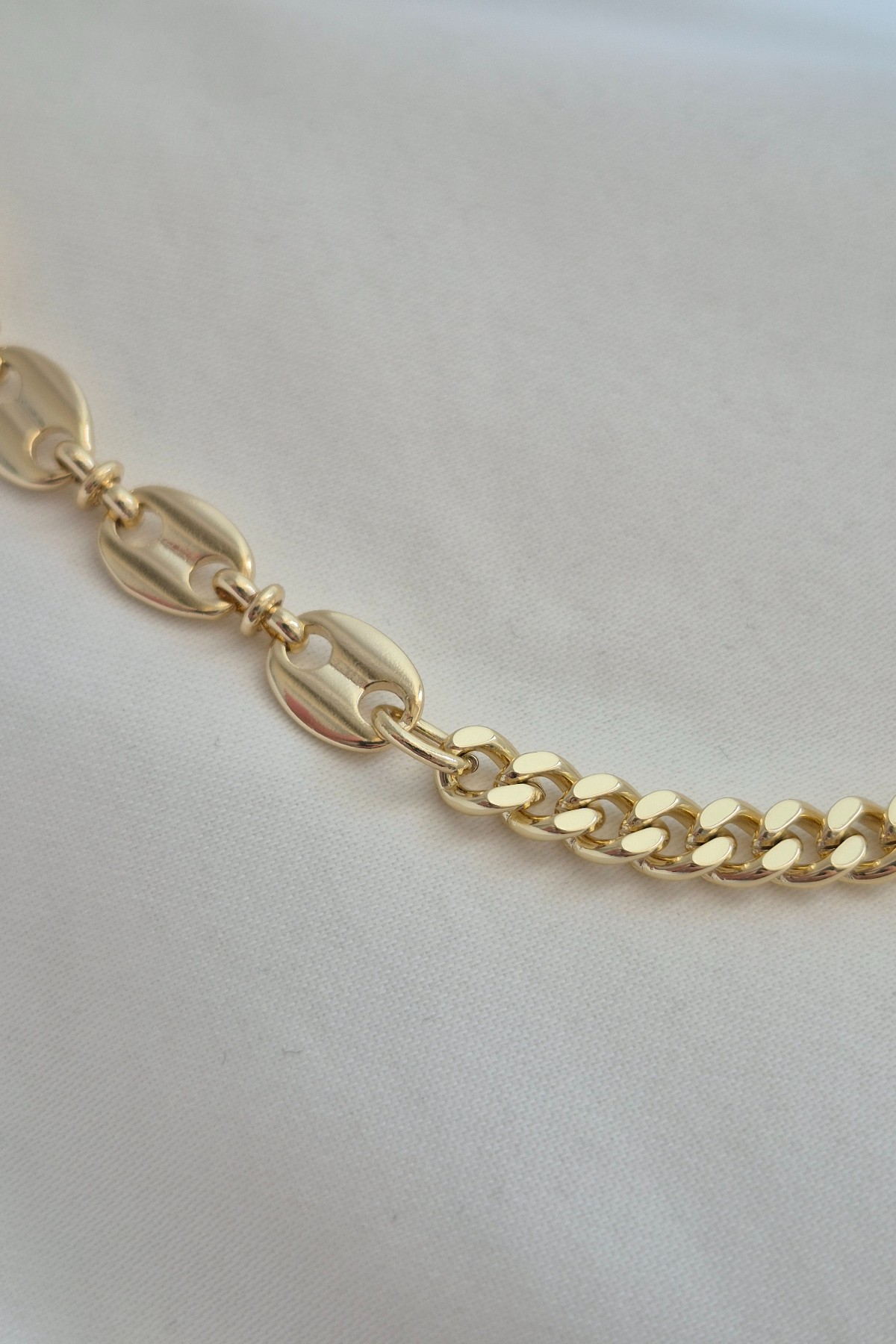  Xuping İki Tür Gold Bileklik 