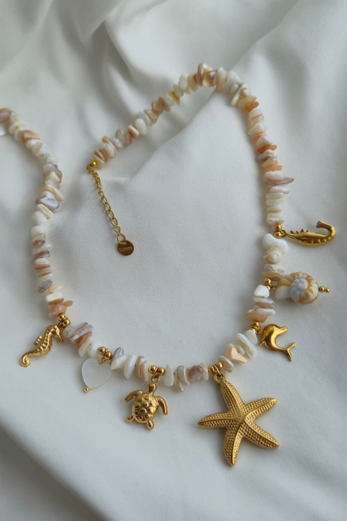 Deniz Kabuğu Charmlı Kolye
