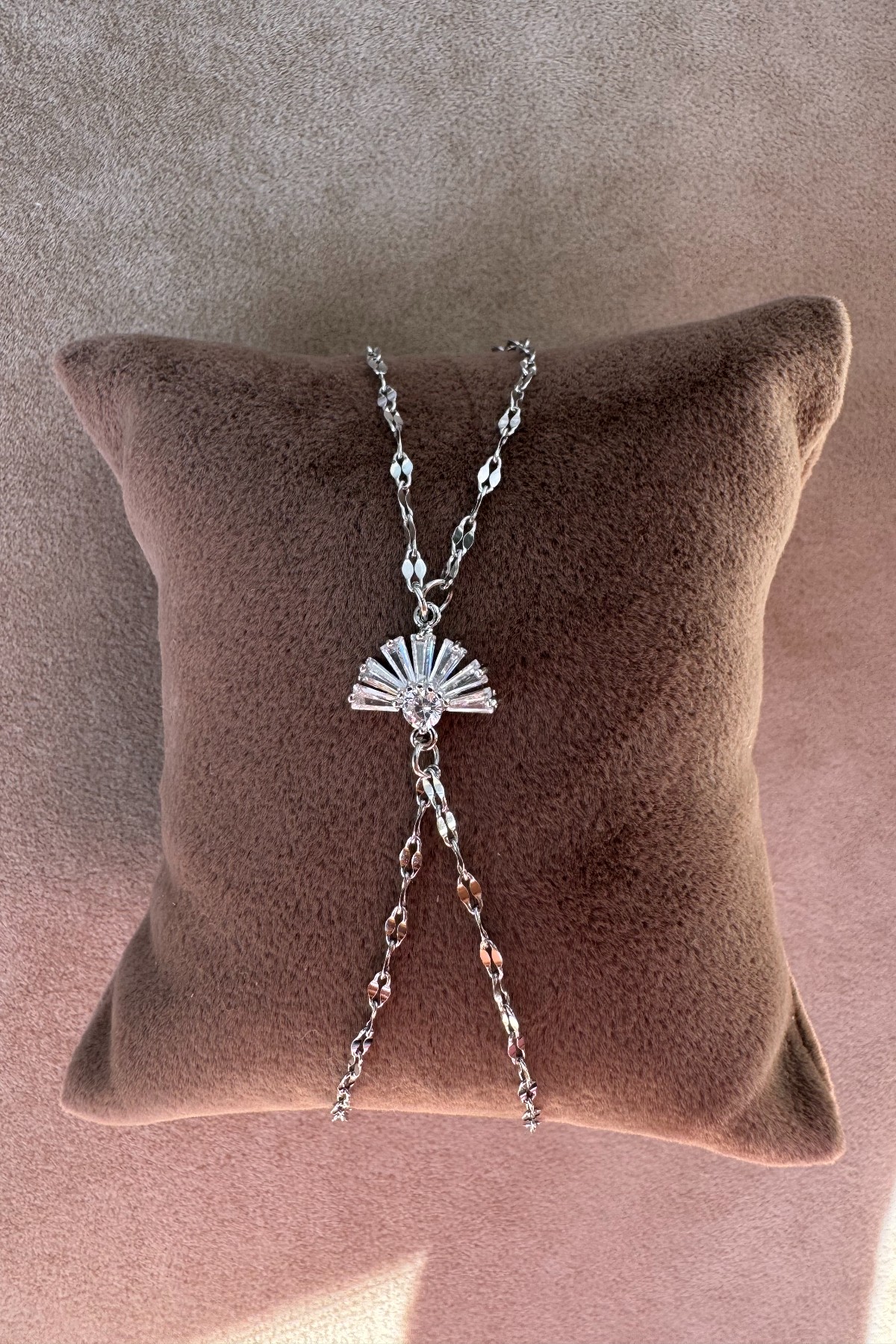 Pırlanta Yelpaze Silver Zarif Şahmeran