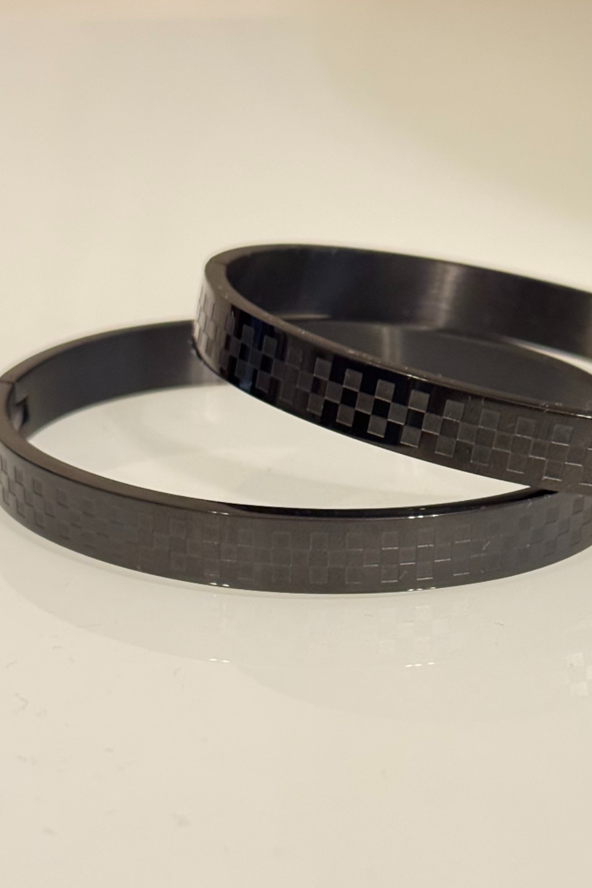 Siyah Dama Erkek Kelepçe